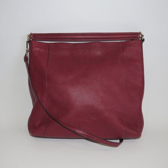 Coach Large Scout Hobo in Red H1573 - Picture 3 of 13